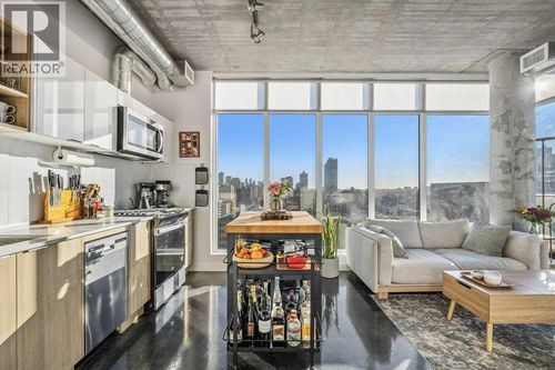 1319 14 Ave Sw, Calgary, AB, T3C0W3 | Card Image