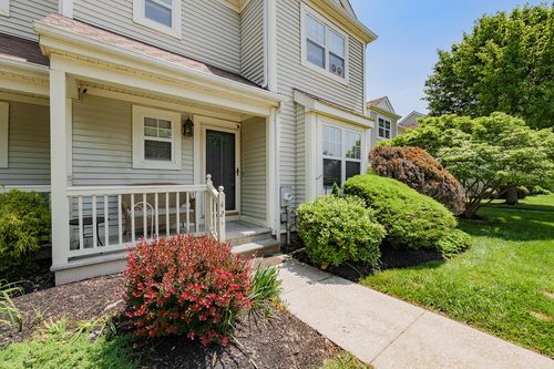 421 Cornwall Meadows Ln, Patterson, NY, 12563-2653 | Card Image