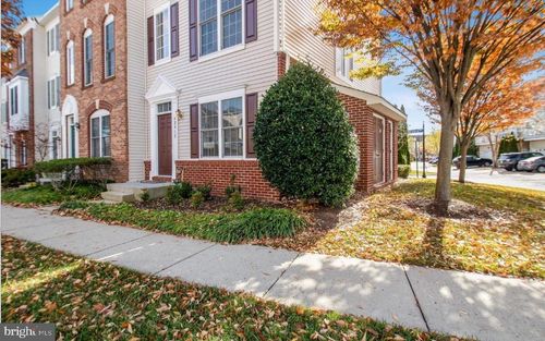 42915 Mccomas Ter, CHANTILLY, VA, 20152-6710 | Card Image