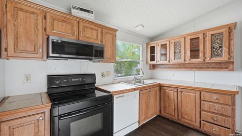 1308 Ruhmann St, Kenedy, TX, 78119-3726 | Card Image