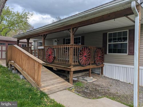 81 Laurel St, MIFFLINBURG, PA, 17844-8313 | Card Image