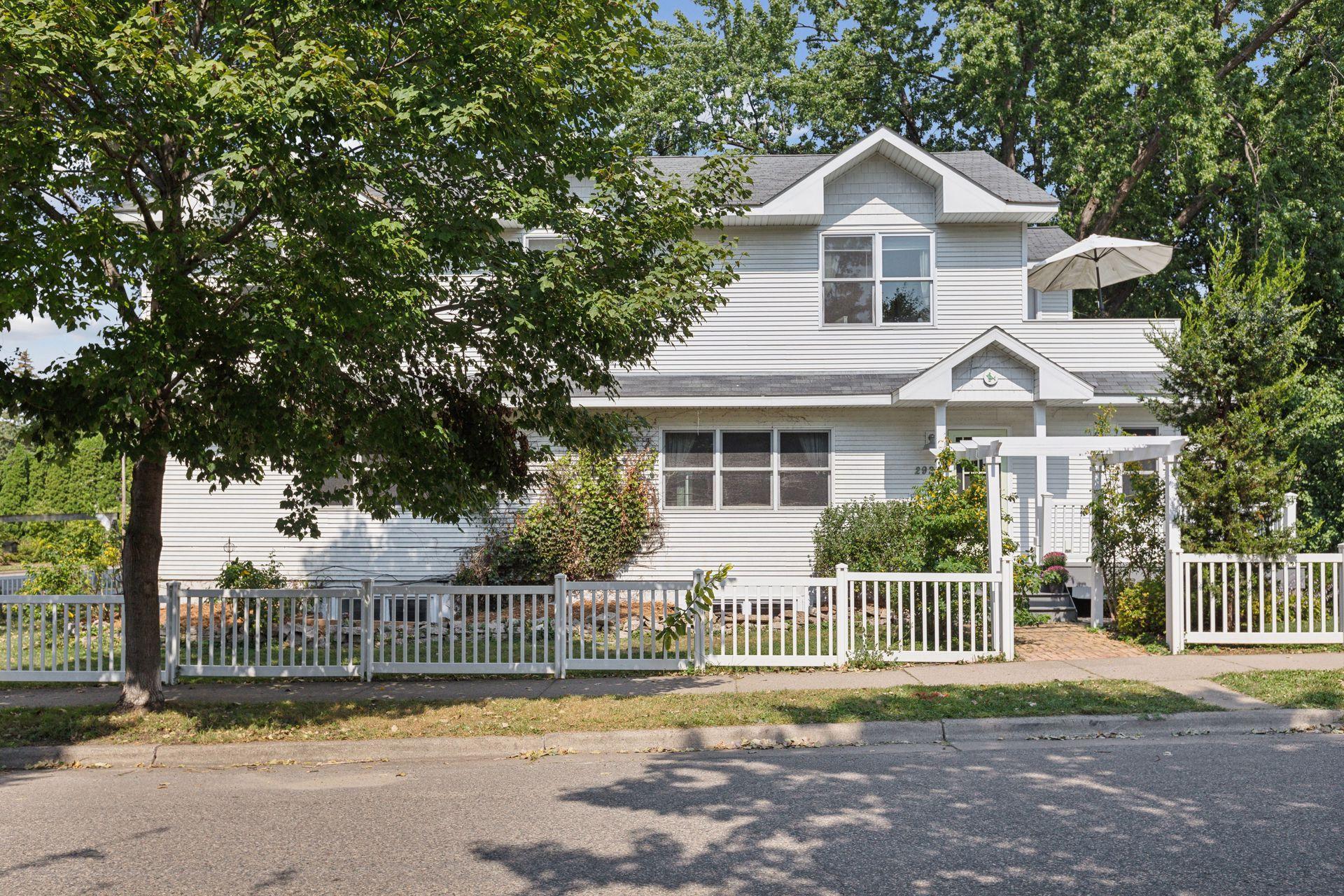 42nd St, Minneapolis, MN 55410