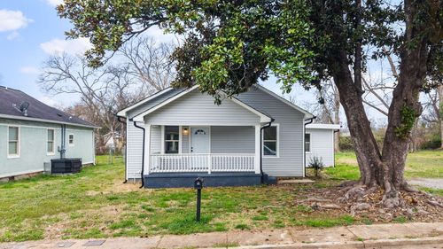 1055 N Orchard Knob Ave, CHATTANOOGA, TN, 37406-4212 | Card Image