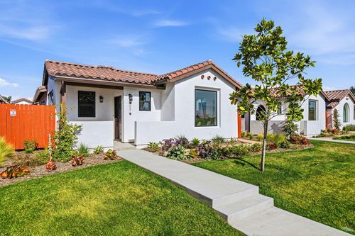 1131 W 2nd St, Oxnard, CA, 93030-5660 | Card Image