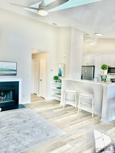 B - 83 Emeraude Plage, Condo with 2 bedrooms, 1 bathrooms and null parking in Hampton VA | Image 3