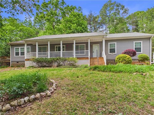 1507 Ridgewood Rd, Franklinville, NC, 27248-7913 | Card Image