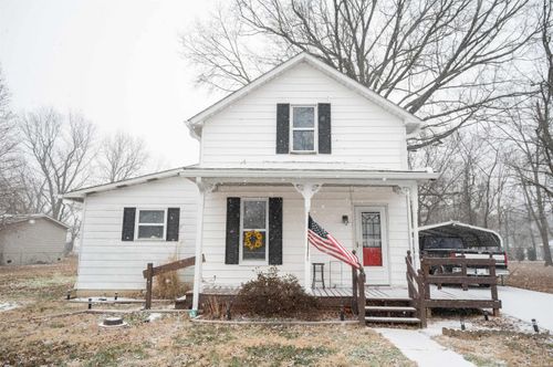 815 Church St, Grandview, IN, 47615-9372 | Card Image