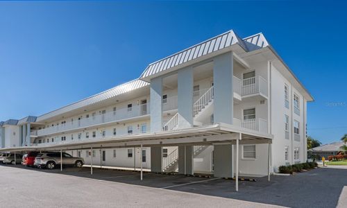 20-4500 37th St S, ST PETERSBURG, FL, 33711-4544 | Card Image