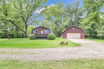 10511 E 1680 North Road, House other with 2 bedrooms, 1 bathrooms and 2 parking in Oakwood IL | Image 2