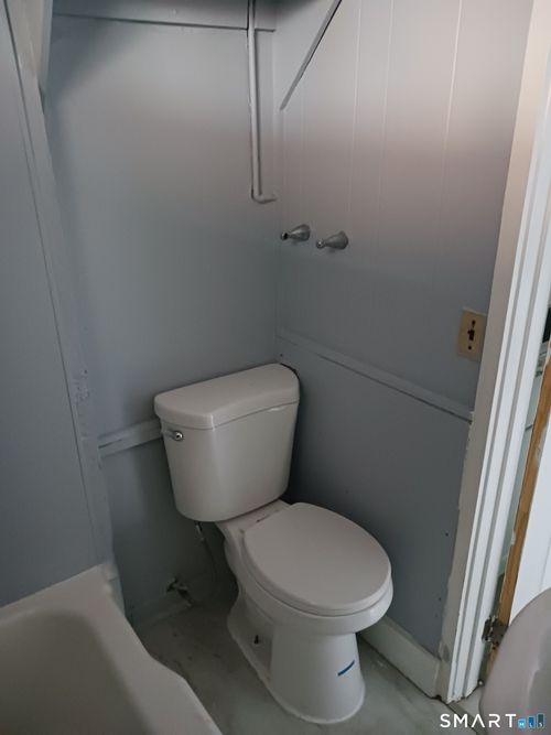 4-26 Crescent Street, Ansonia, CT, 06401 | Card Image