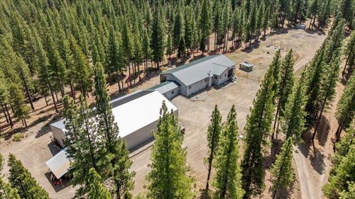 c-road-300 Blue Jay Drive, Blairsden, CA, 96106 | Card Image