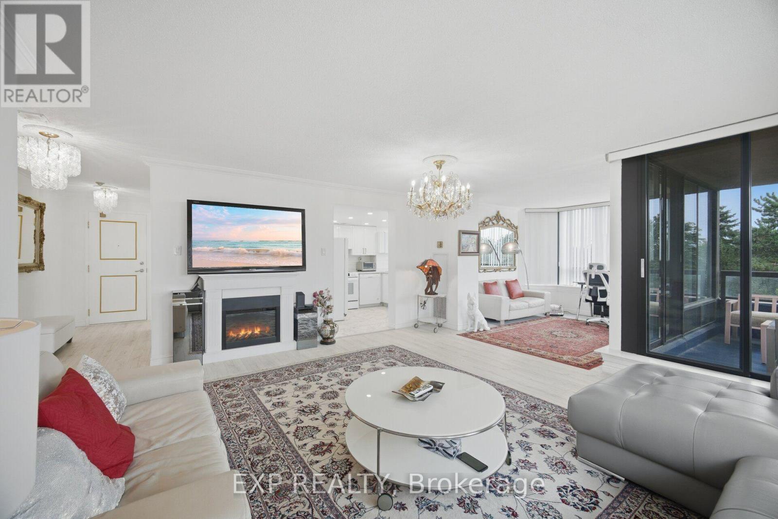 Residential in Vaughan (Brownridge) 2