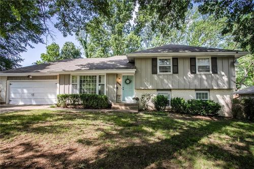 12508 Valley Brook Dr, Grandview, MO, 64030-1537 | Card Image