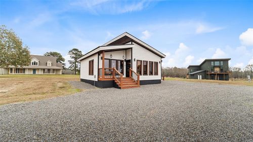 66 Hickory Springs Trl, Broken Bow, OK, 74728-2789 | Card Image
