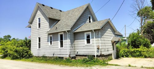 1212 10th St, Port Huron, MI, 48060-5206 | Card Image