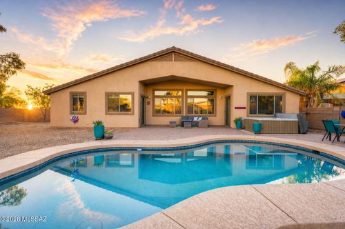 12462 N Stone Ring Dr, Marana, AZ, 85653-8101 | Card Image