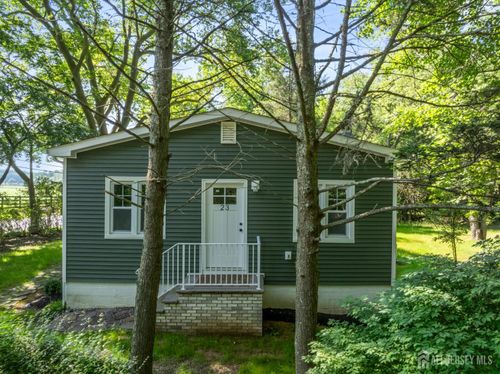 23 Bittner Rd, Millstone Township, NJ, 08535-1206 | Card Image
