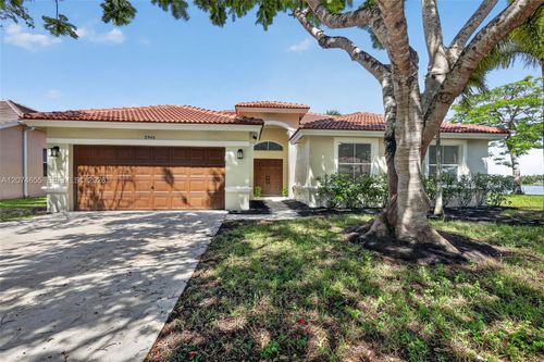 2342 Nw 184th Ter, Pembroke Pines, FL, 33029-5302 | Card Image