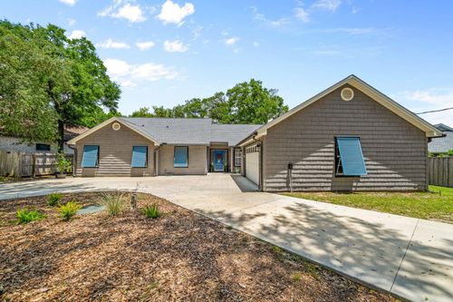 112 Meigs Dr, Shalimar, FL, 32579-2213 | Card Image