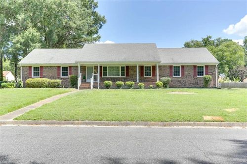 2116 Ames Cir N, Chesapeake, VA, 23321-3538 | Card Image