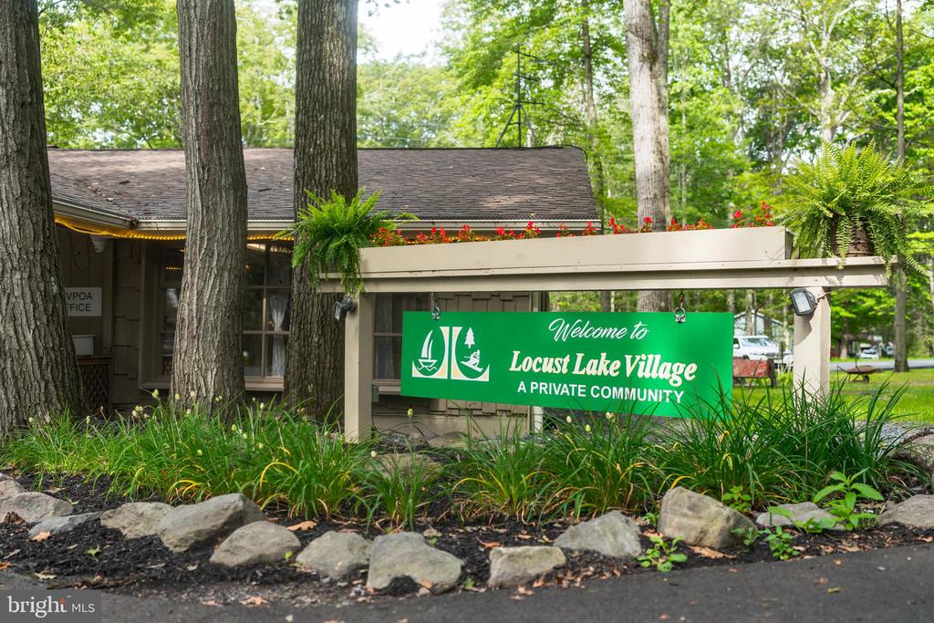 Land in POCONO LAKE 5