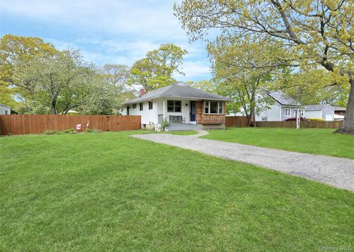 70 Woodcut Dr, Mastic Beach, NY, 11951-1309 | Card Image