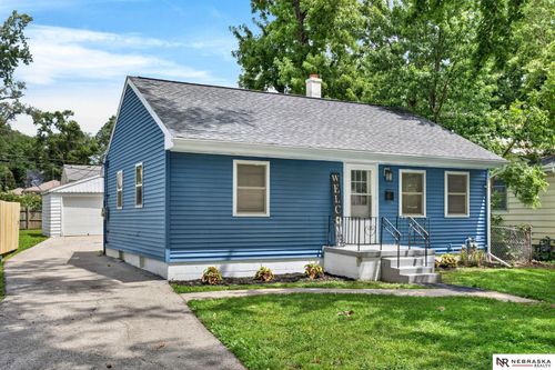3730 Himebaugh Ave, Omaha, NE, 68111-1553 | Card Image