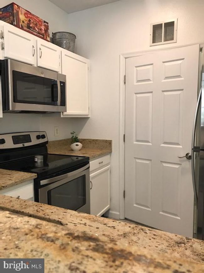 UNIT-10102 - 1521 Spring Gate Dr, Condo with 1 bedrooms, 1 bathrooms and null parking in MCLEAN VA | Image 5