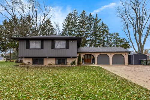 4N580 Chatham Ct, West Chicago, IL, 60185-1305 | Card Image