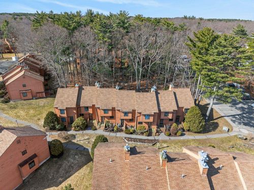 93 Dunvegan Woods, Hampton, NH, 03842-2387 | Card Image