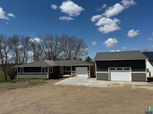 1513 S Splitrock Blvd Boulevard, Brandon, SD, 57005 | Card Image