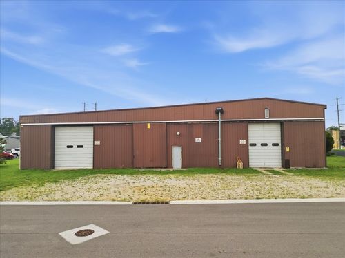 300 Ave A, Rock Falls, IL, 61071 | Card Image