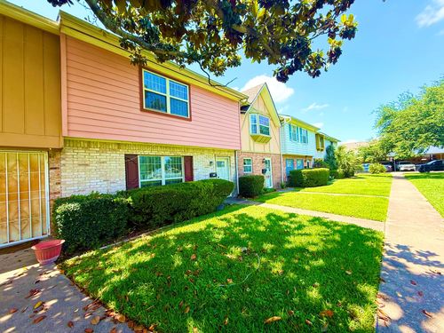 1-8438 Leawood Blvd, Houston, TX, 77072 | Card Image