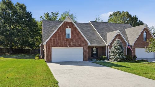 105 Greystone Pl, Tullahoma, TN, 37388-8808 | Card Image