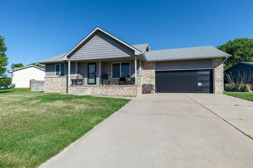 2308 E Spring Hill Dr, Goddard, KS, 67052-8574 | Card Image