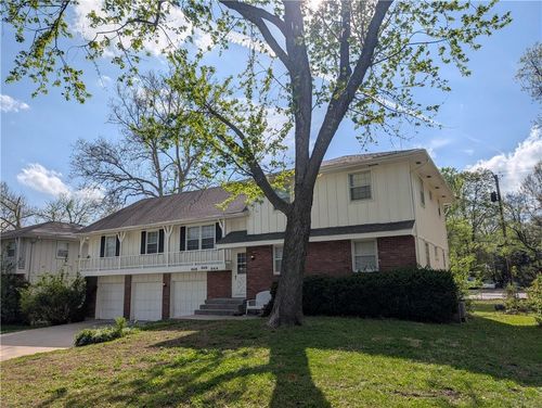 8414 Travis Lane, Overland Park, KS, 66212 | Card Image