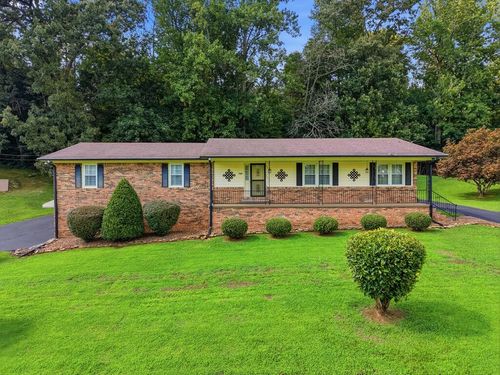 412 Freedom Trl, Sparta, TN, 38583-1428 | Card Image