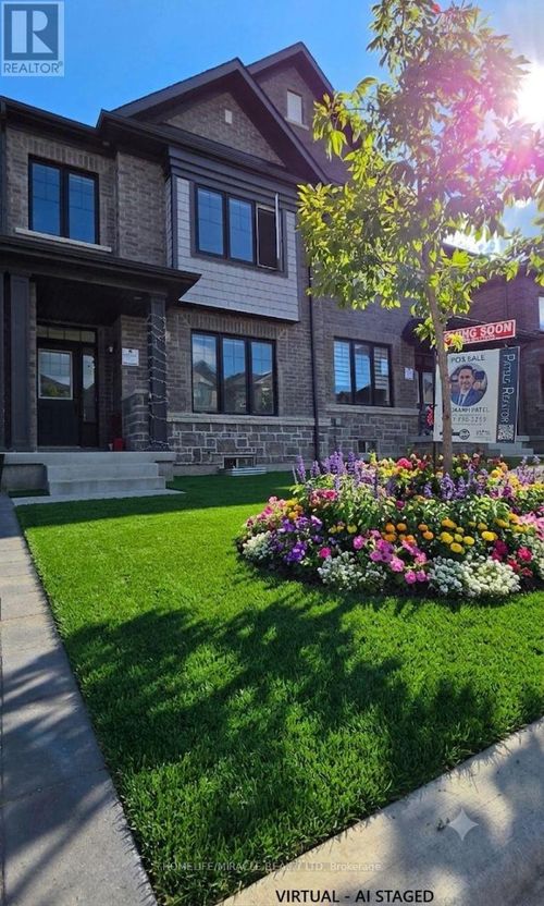 12 Thelma Dr, Whitby, ON, L1P0N3 | Card Image