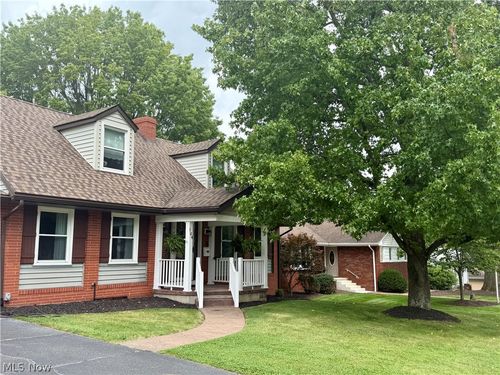 104 Gaywood Dr, Saint Clairsville, OH, 43950-1006 | Card Image