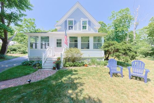 5 Pleasant St, Sagamore, MA, 02561-1250 | Card Image