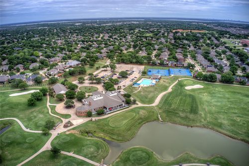 4001 Pineoak Ln, Denton, TX, 76210-0454 | Card Image