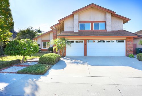 21161 Poston Ln, Huntington Beach, CA, 92646-7105 | Card Image