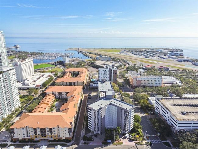 UNIT-405 - 470 3 Rd St S, Condo with 2 bedrooms, 2 bathrooms and null parking in SAINT PETERSBURG FL | Image 43