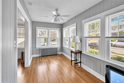 30 Lispenard Ave, New Rochelle, NY, 10801-4419 | Card Image