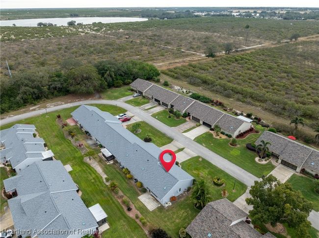 321 Grove Cir, Condo with 2 bedrooms, 2 bathrooms and null parking in AVON PARK FL | Image 32