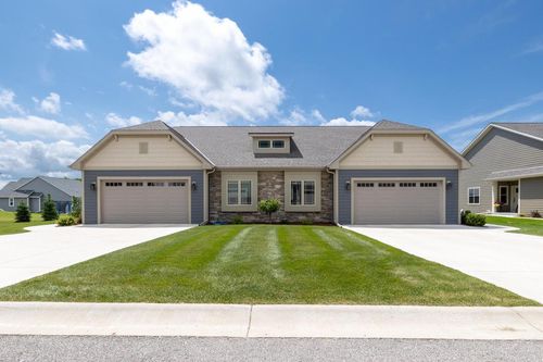 640 Lambert Court, Slinger, WI, 53086 | Card Image