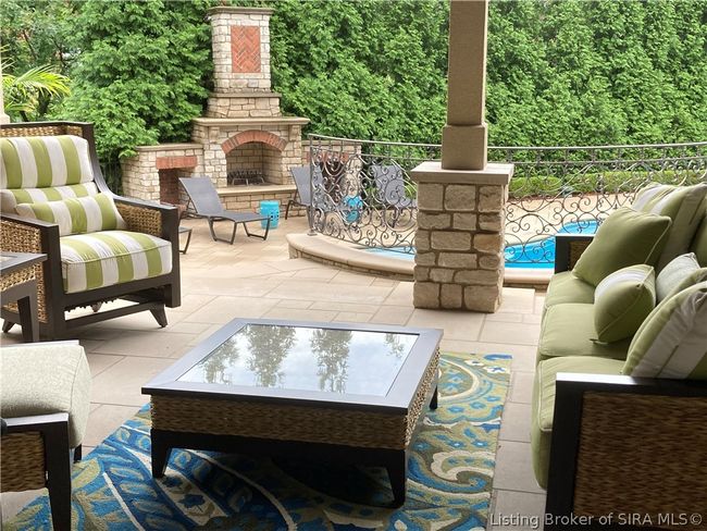 3503 Charlevoix Ct, Home with 6 bedrooms, 4 bathrooms and null parking in Floyds Knobs IN | Image 5