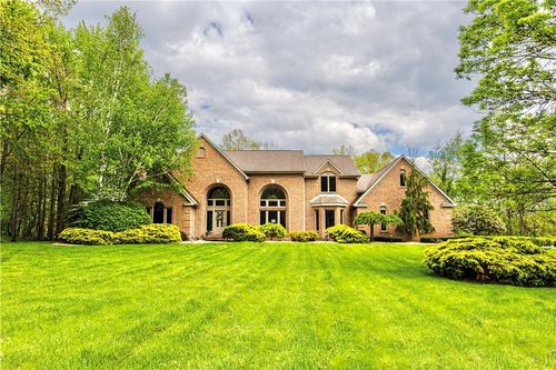 361 Woodland Dr, Wilmington Twp, PA, 16142 | Card Image