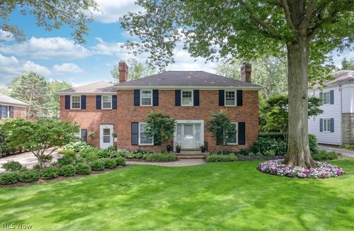 2677 Rocklyn Rd, Shaker Heights, OH, 44122-2112 | Card Image
