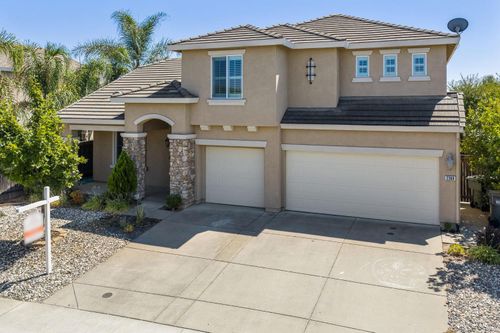 2368 Lockton Dr, Roseville, CA, 95747-8847 | Card Image